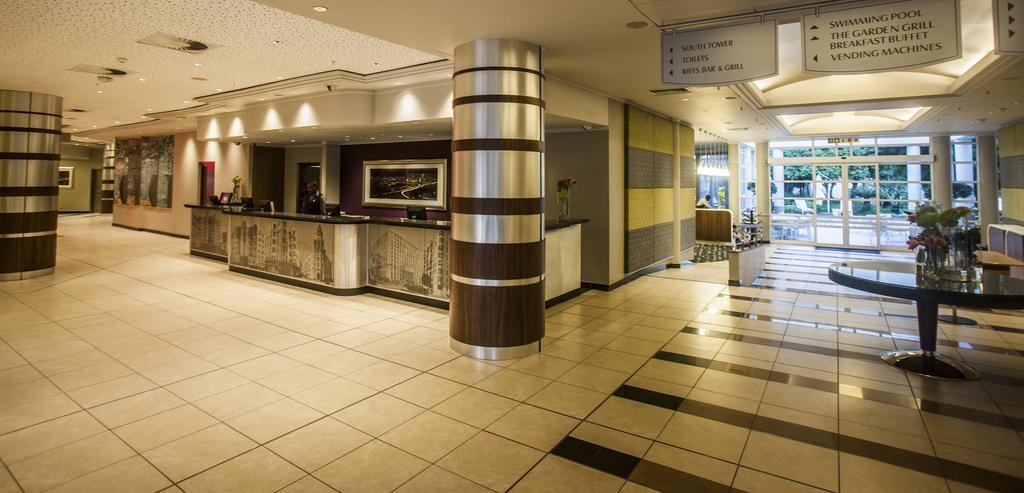 Hotel Garden Court Sandton
